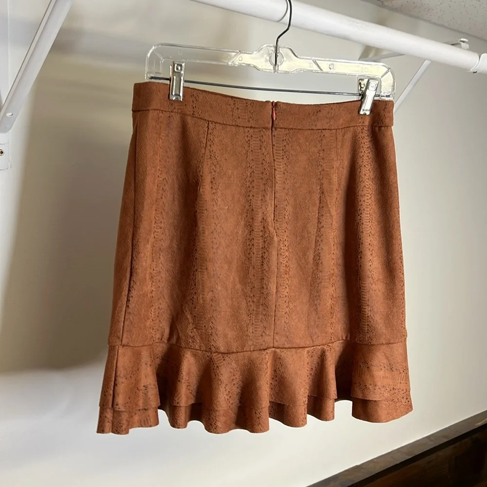 NWT Maverick The Collection Brown Faux Suede Snake Print Skirt with Ruffle Hem-M